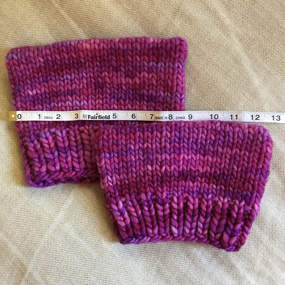 Pussyhat Mother Daughter Pair (Adult & Child) - Picture 3 of 3